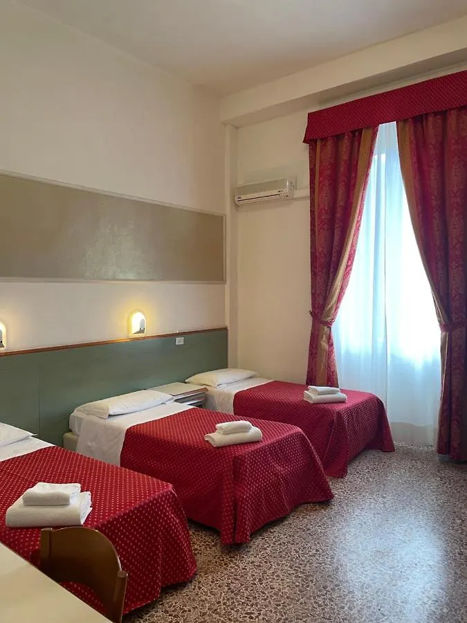 Hotel Lukas Viareggio